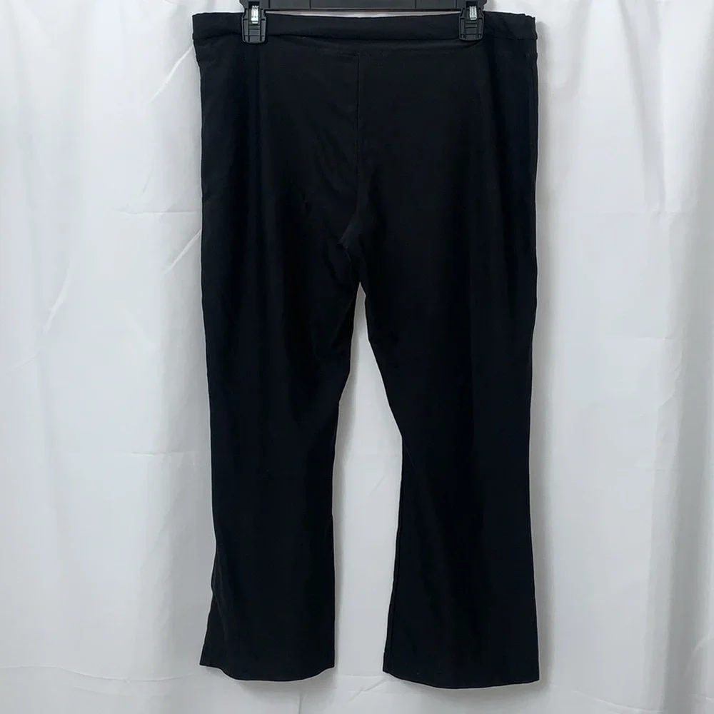 Women’s Nike Dri-Fit Black Cropped Pants Size Large GUC - Picture 4 of 6